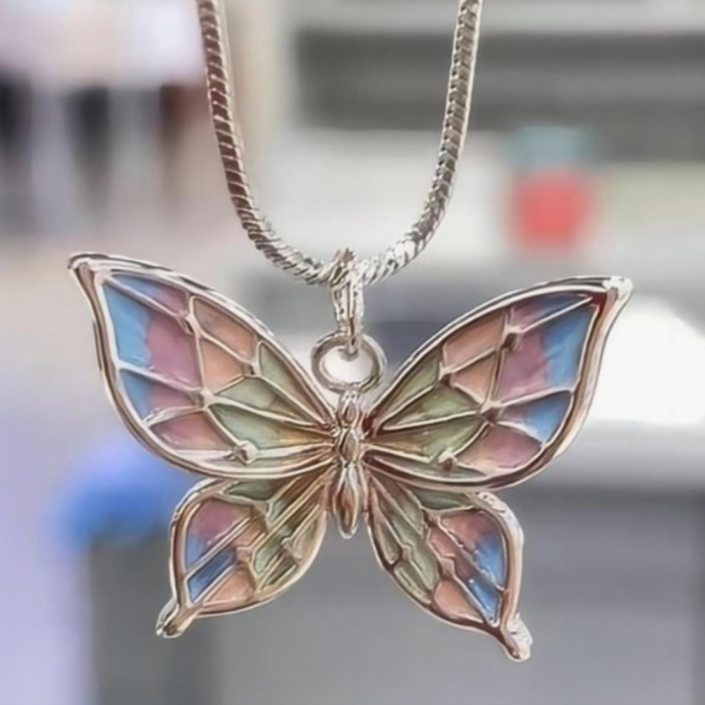 NWT! Butterfly Fairy Necklace